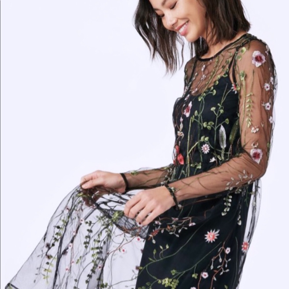 JF - Floral Embroidered Dress - Black/Combo